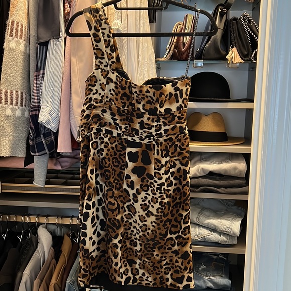 Nanette Lepore - Designer Size 6 Leopard Dress - Picture 5 of 7